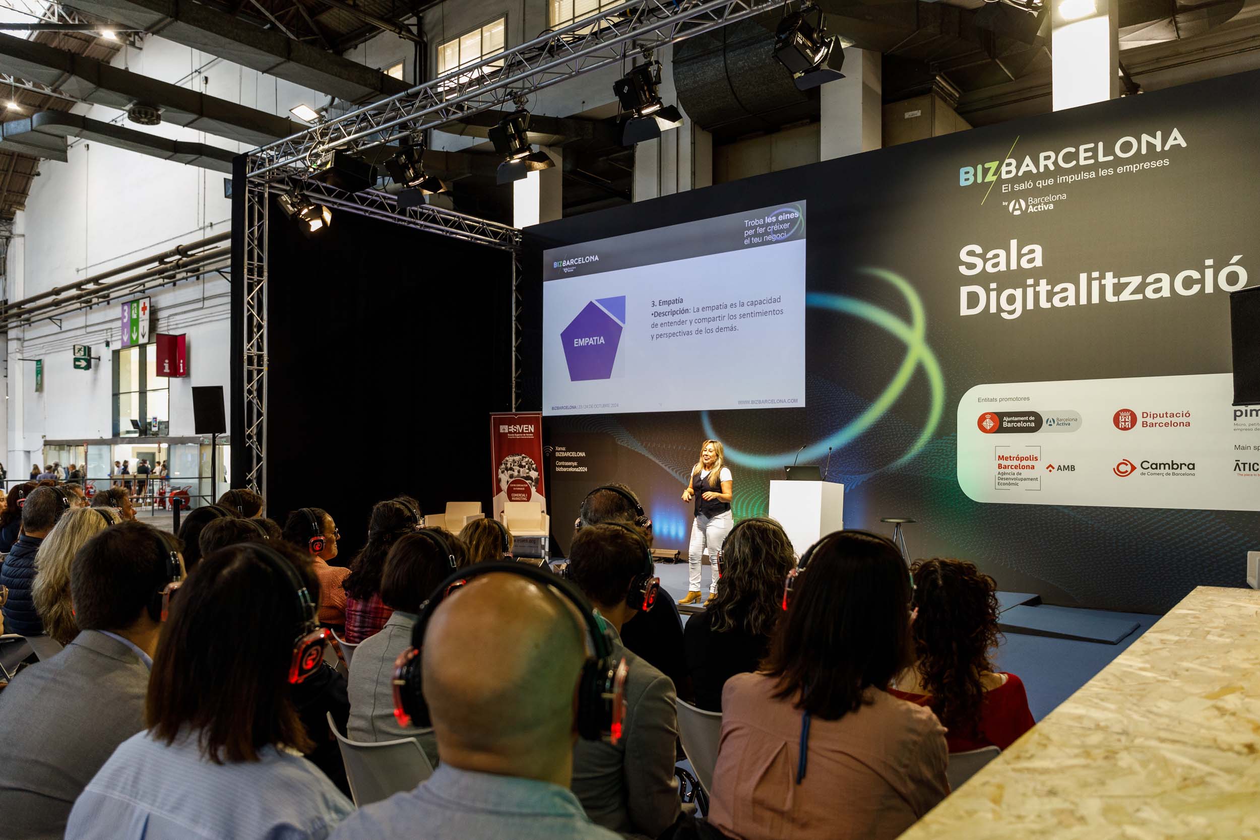 Conferencia de Mónica Mendoza en la pasada edición de Bizbarcelona