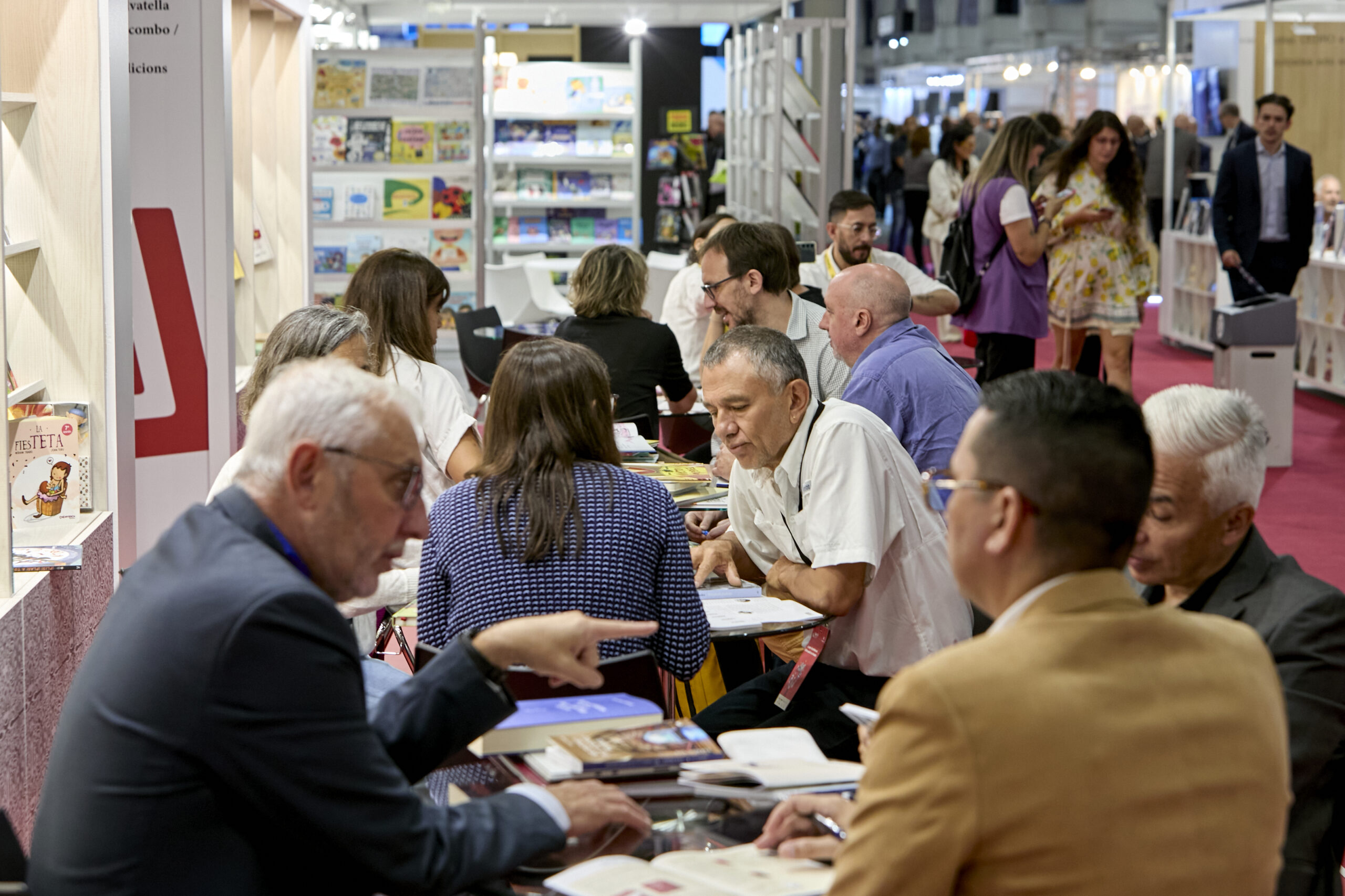Reuniones de negocio con compradores durante Liber 2024
