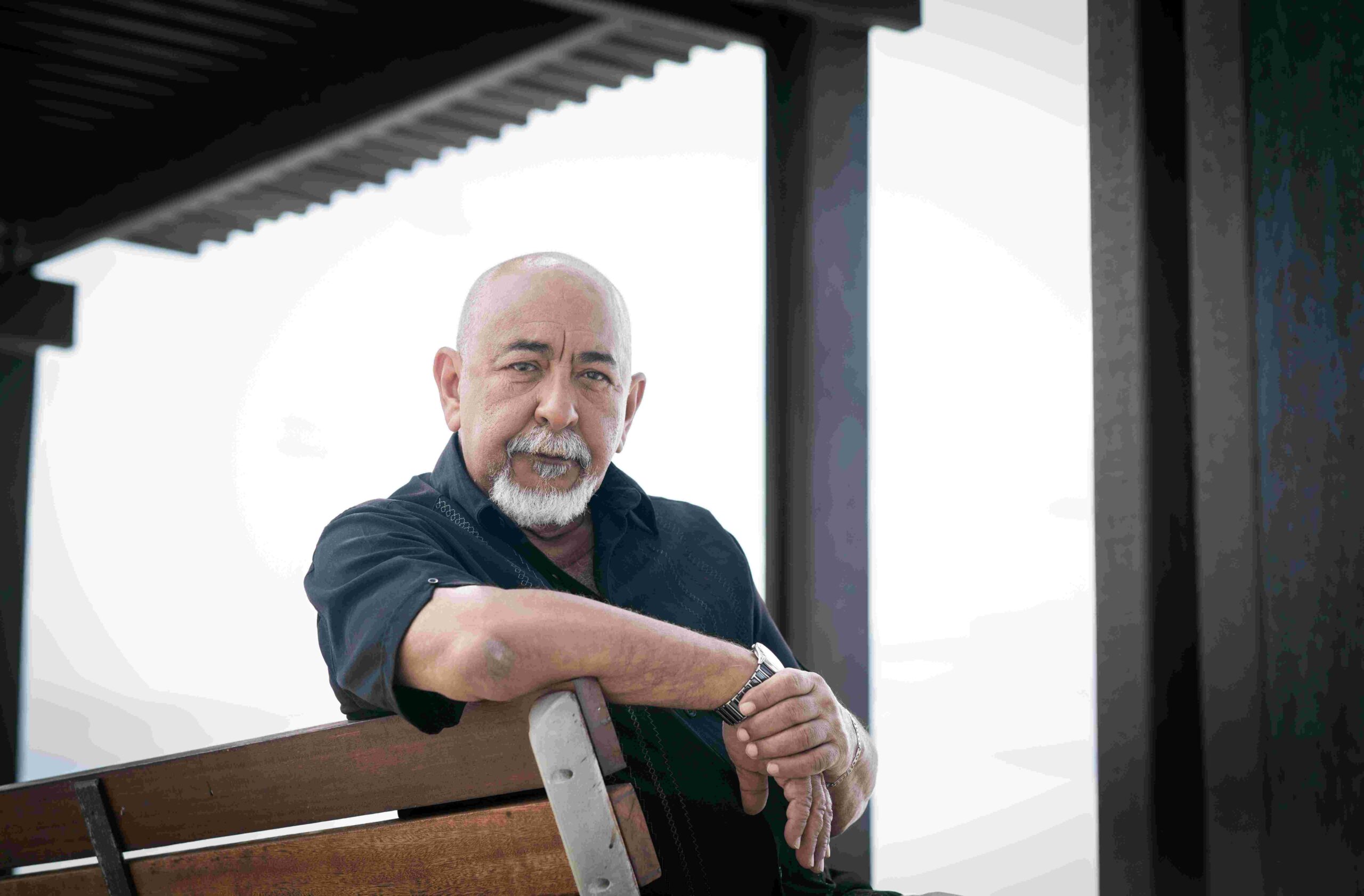 El escritor cubano, Leonardo Padura, Premio Liber 2026