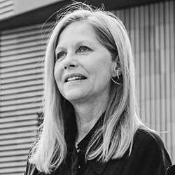 Martha Thorne