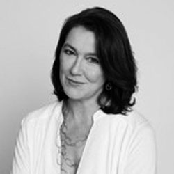 Julia Glidden
