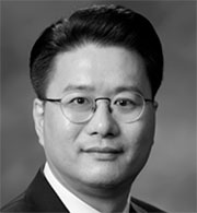 Jung Hoon Lee