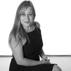 Mónica Mendoza