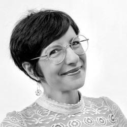 Esther Hierro