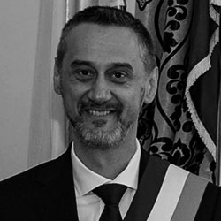 Mario de Mezzo