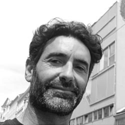 Carles López